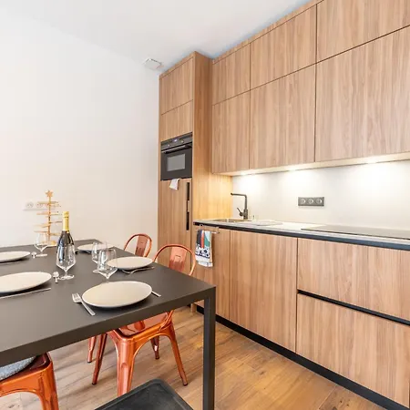 Sweet Brevent - Happy Apartment